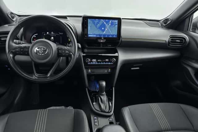 Toyota Yaris_Cross (2024) thumbnail 4
