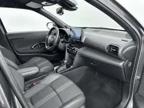 Toyota Yaris_Cross (2024) thumbnail 32