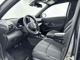 Toyota Yaris_Cross (2024) thumbnail 6