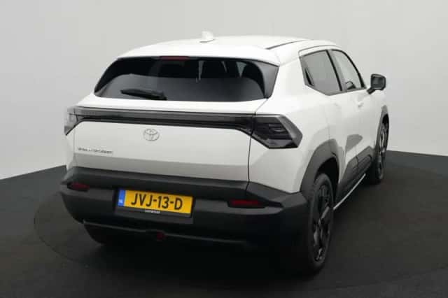 Toyota Urban_Cruiser (2026) thumbnail 4