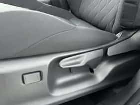 Toyota Corolla_Cross (2026) thumbnail 13