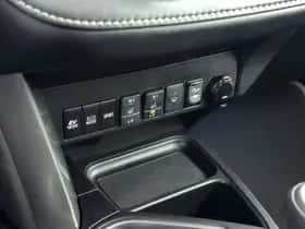 Toyota RAV4 (2018) thumbnail 26