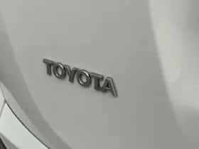 Toyota RAV4 (2018) thumbnail 30