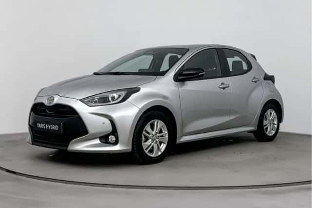 Toyota Yaris (2025) thumbnail 1
