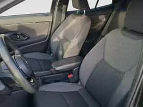 Toyota Yaris_Cross (2025) thumbnail 6