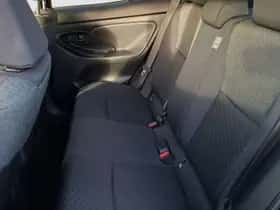 Toyota Yaris_Cross (2025) thumbnail 7