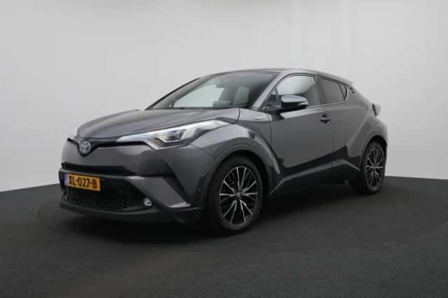 Toyota C-HR (2019) thumbnail 1