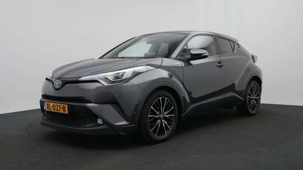 Toyota C-HR (2019) — foto 1