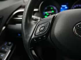 Toyota C-HR (2019) thumbnail 28