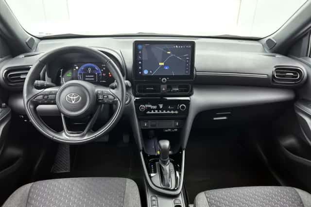 Toyota Yaris_Cross (2025) thumbnail 4