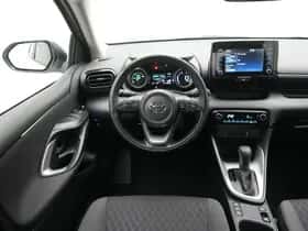 Toyota Yaris (2024) thumbnail 11