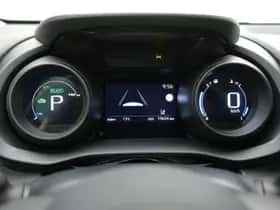Toyota Yaris (2024) thumbnail 12