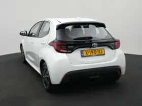 Toyota Yaris (2024) thumbnail 3