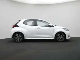 Toyota Yaris (2024) thumbnail 21