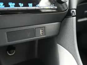 Toyota Yaris (2024) thumbnail 33