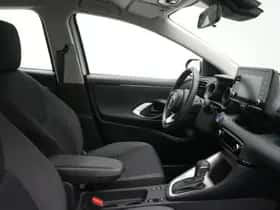 Toyota Yaris (2024) thumbnail 51