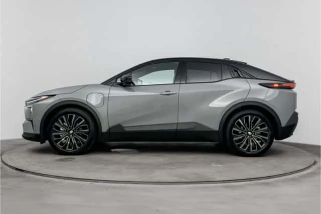 Toyota C-HR+ (2026) thumbnail 2