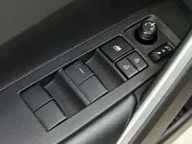 Toyota Corolla_Cross (2025) thumbnail 26