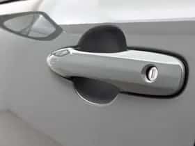 Toyota Corolla_Cross (2025) thumbnail 34