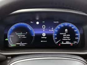 Toyota Corolla_Cross (2025) thumbnail 10
