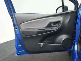 Toyota Yaris (2017) thumbnail 25