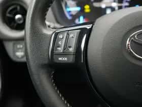 Toyota Yaris (2017) thumbnail 29