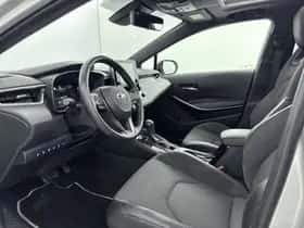 Toyota Corolla_Touring_Sports (2020) thumbnail 6