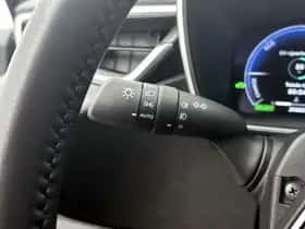 Toyota Corolla_Touring_Sports (2025) thumbnail 24