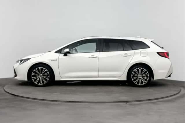 Toyota Corolla_Touring_Sports (2021) thumbnail 3