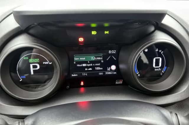 Toyota Yaris (2023) thumbnail 6