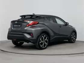 Toyota C-HR (2019) thumbnail 3