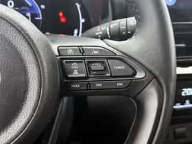 Toyota Yaris_Cross (2024) thumbnail 25