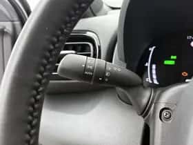 Toyota Yaris_Cross (2024) thumbnail 26