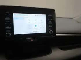 Toyota Yaris (2021) thumbnail 19