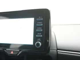 Toyota Yaris (2021) thumbnail 22