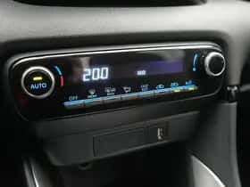 Toyota Yaris (2021) thumbnail 33