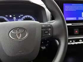 Toyota C-HR (2025) thumbnail 25