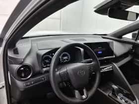 Toyota C-HR (2025) thumbnail 6