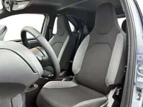 Toyota Aygo (2025) thumbnail 6