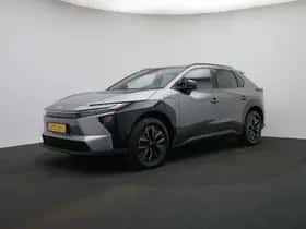Toyota bZ4X (2026) thumbnail 1