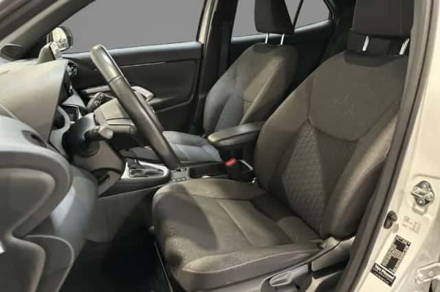 Toyota Yaris_Cross (2022) thumbnail 4