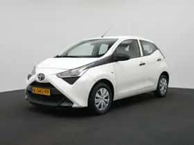 Toyota Aygo (2021) thumbnail 1