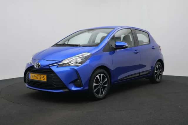 Toyota Yaris (2017) thumbnail 1