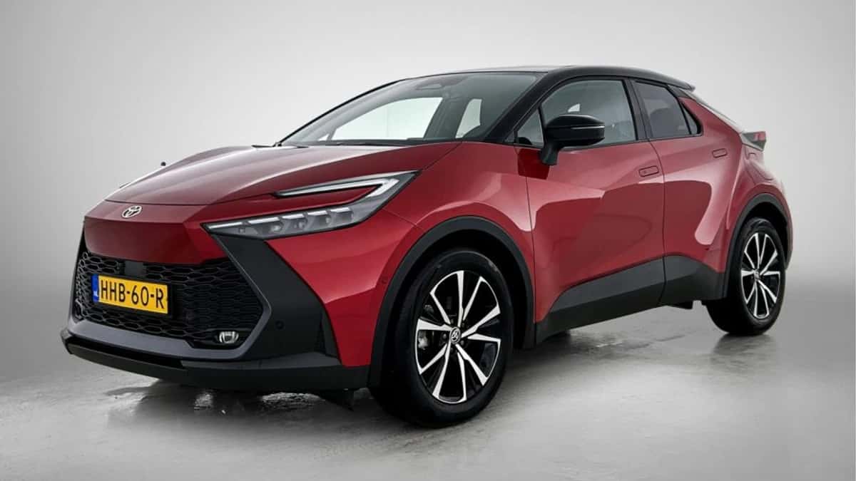 Toyota C-HR (2025) — foto 1