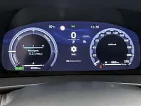 Toyota C-HR (2025) thumbnail 12