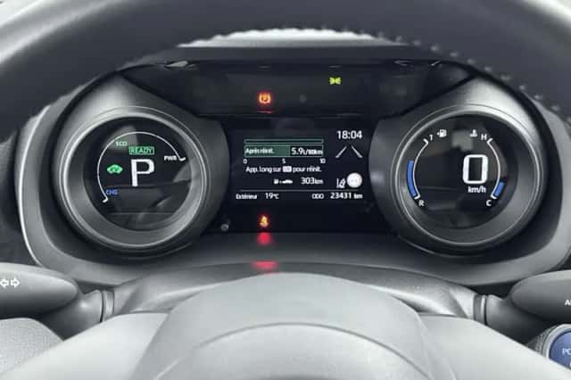 Toyota Yaris_Cross (2024) thumbnail 5