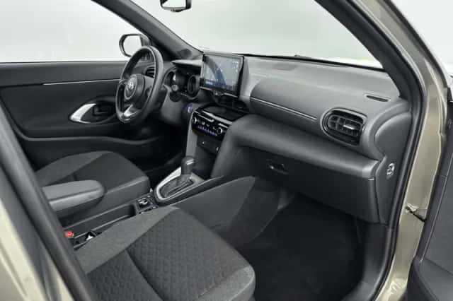 Toyota Yaris_Cross (2024) thumbnail 6