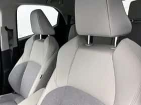 Toyota Yaris (2023) thumbnail 6