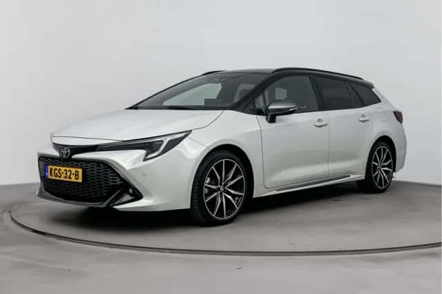 Toyota Corolla_Touring_Sports (2024) thumbnail 1