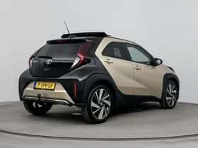Toyota Aygo (2022) thumbnail 2